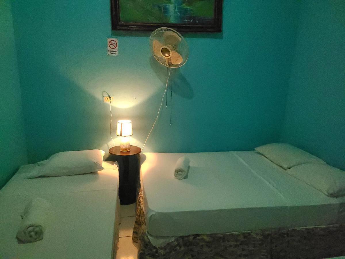 סן חואן דל סור Hostel Rossy מראה חיצוני תמונה