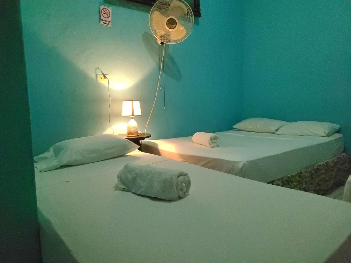 סן חואן דל סור Hostel Rossy מראה חיצוני תמונה